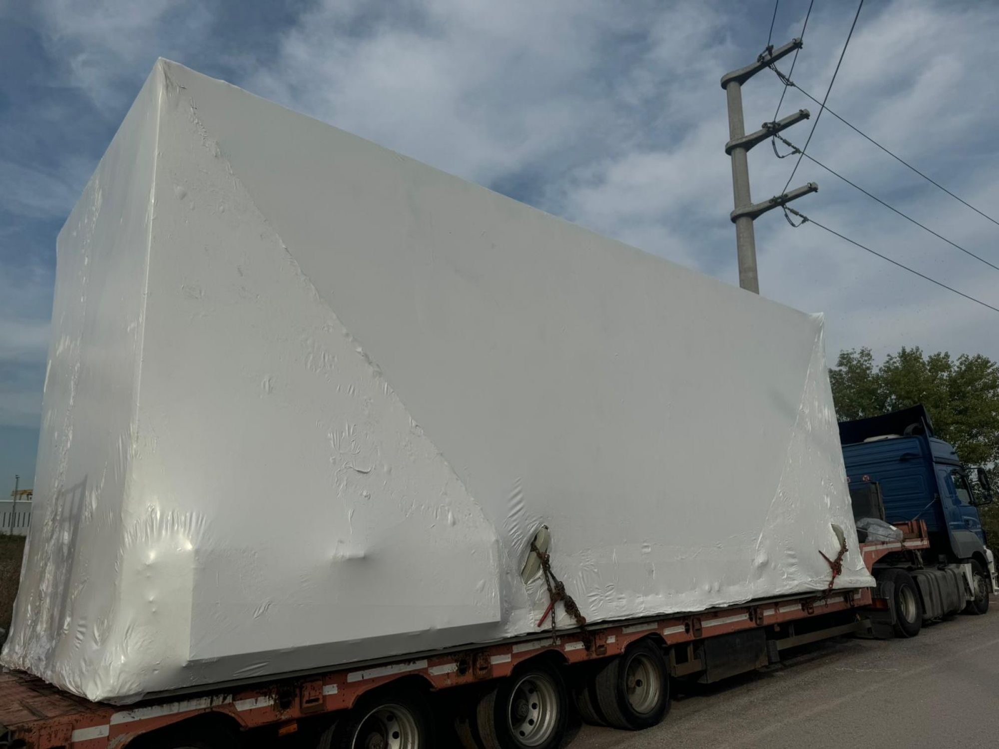 Wooden Packing Boxes-Packaging Foam I Wooden boxes I Seaworthy Packaging I Bespoken Wooden Boxes I Shipping Crates I Plywood Boxes